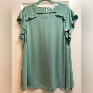 DR2 by Daniel Rain mint green blouse